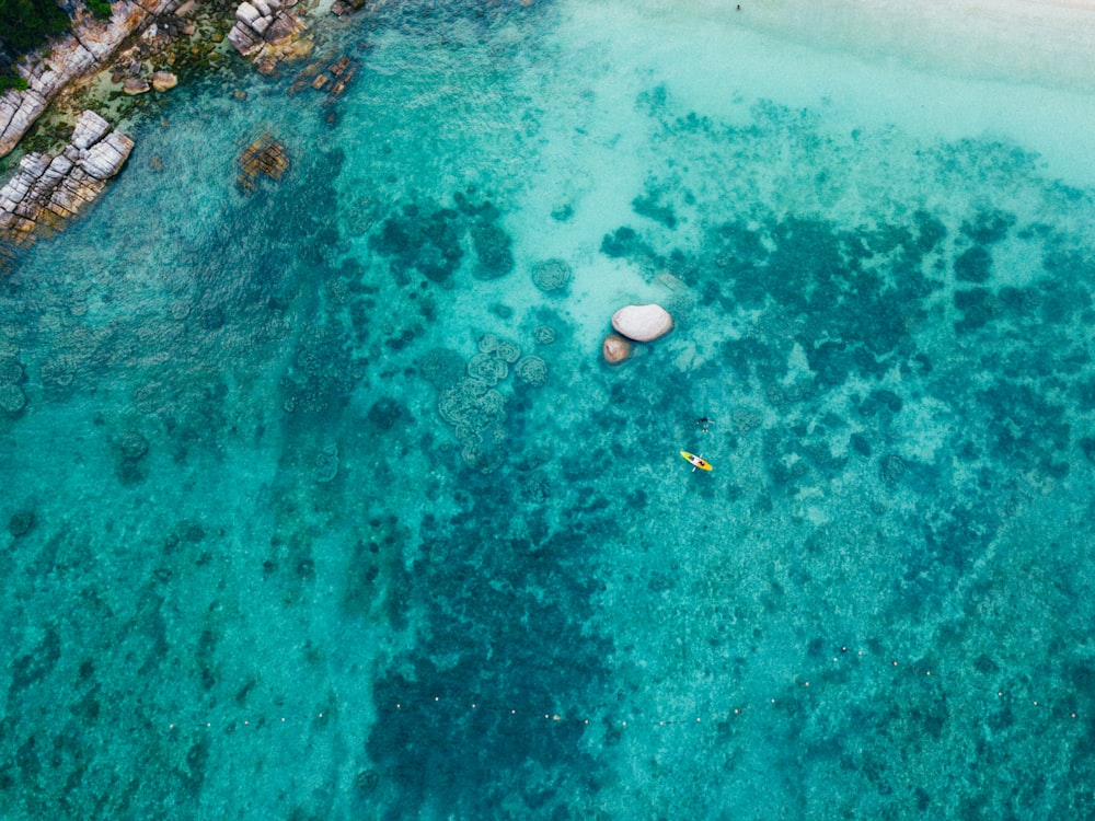 Photographie aérienne de la mer