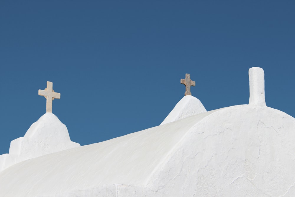 Cathédrale en béton blanc