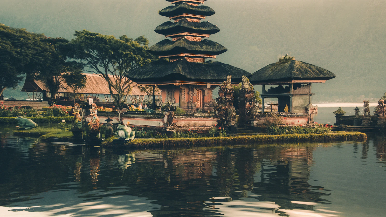 Tanah Lot, Indonesia