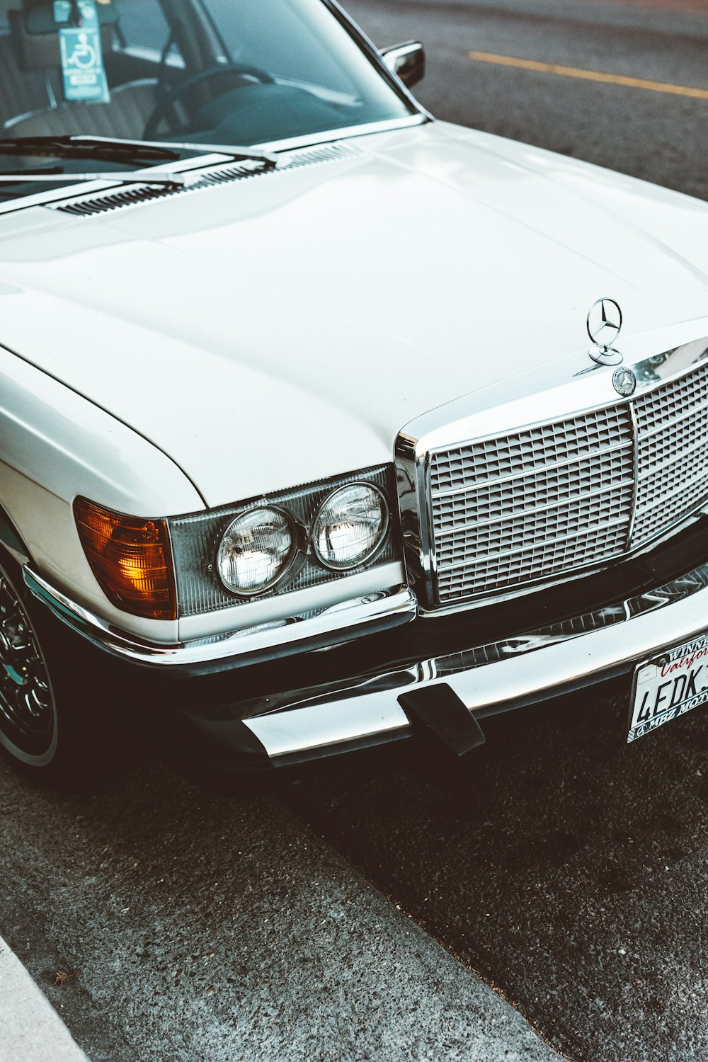 close up photography of Mercedes-Benz car