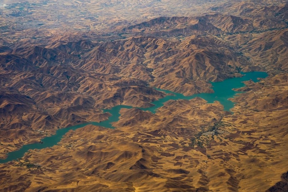 Photographie aérienne de Brown Mountain