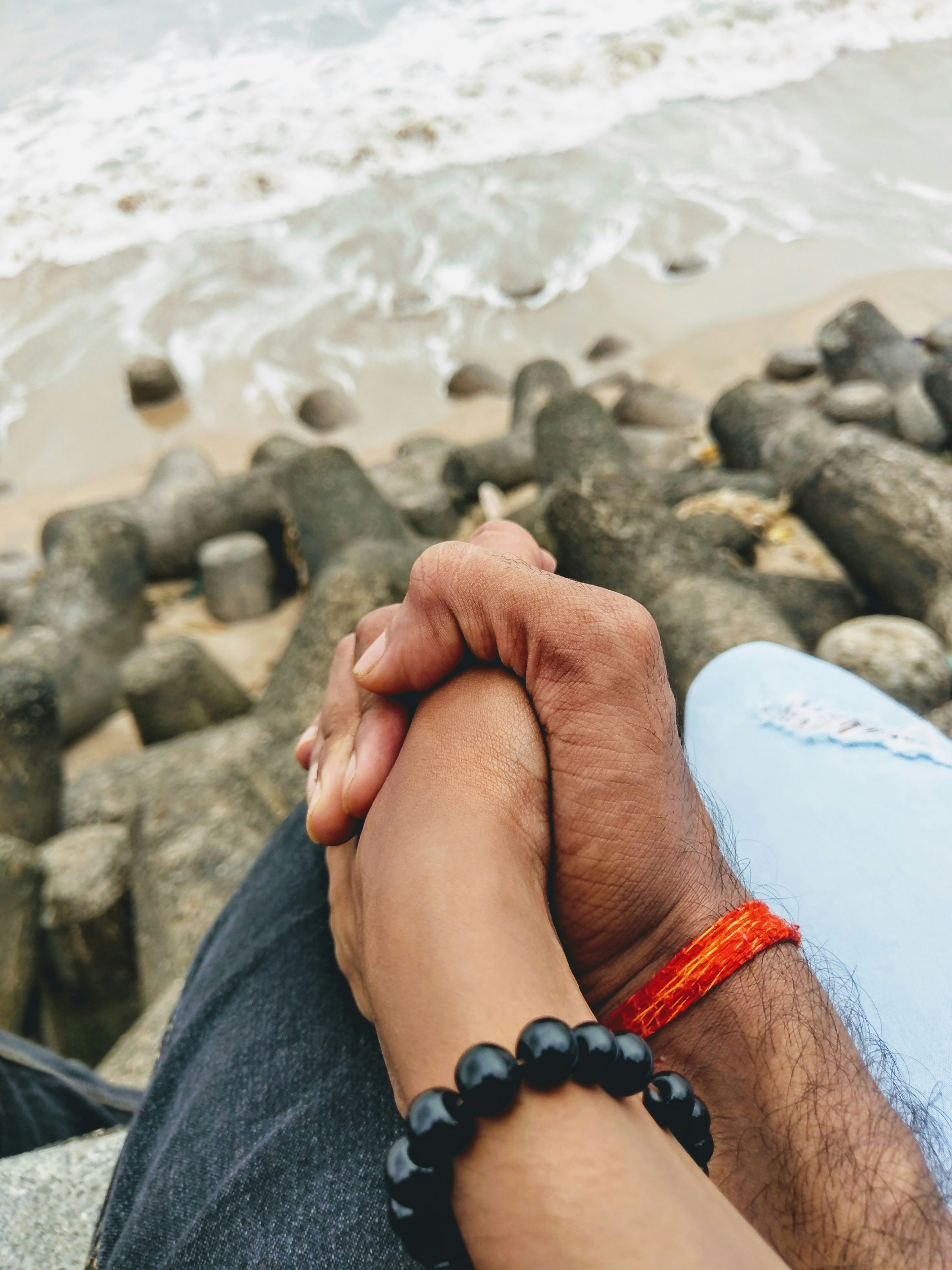 Mindful Dating: Cultivating Awareness for Authentic Connections