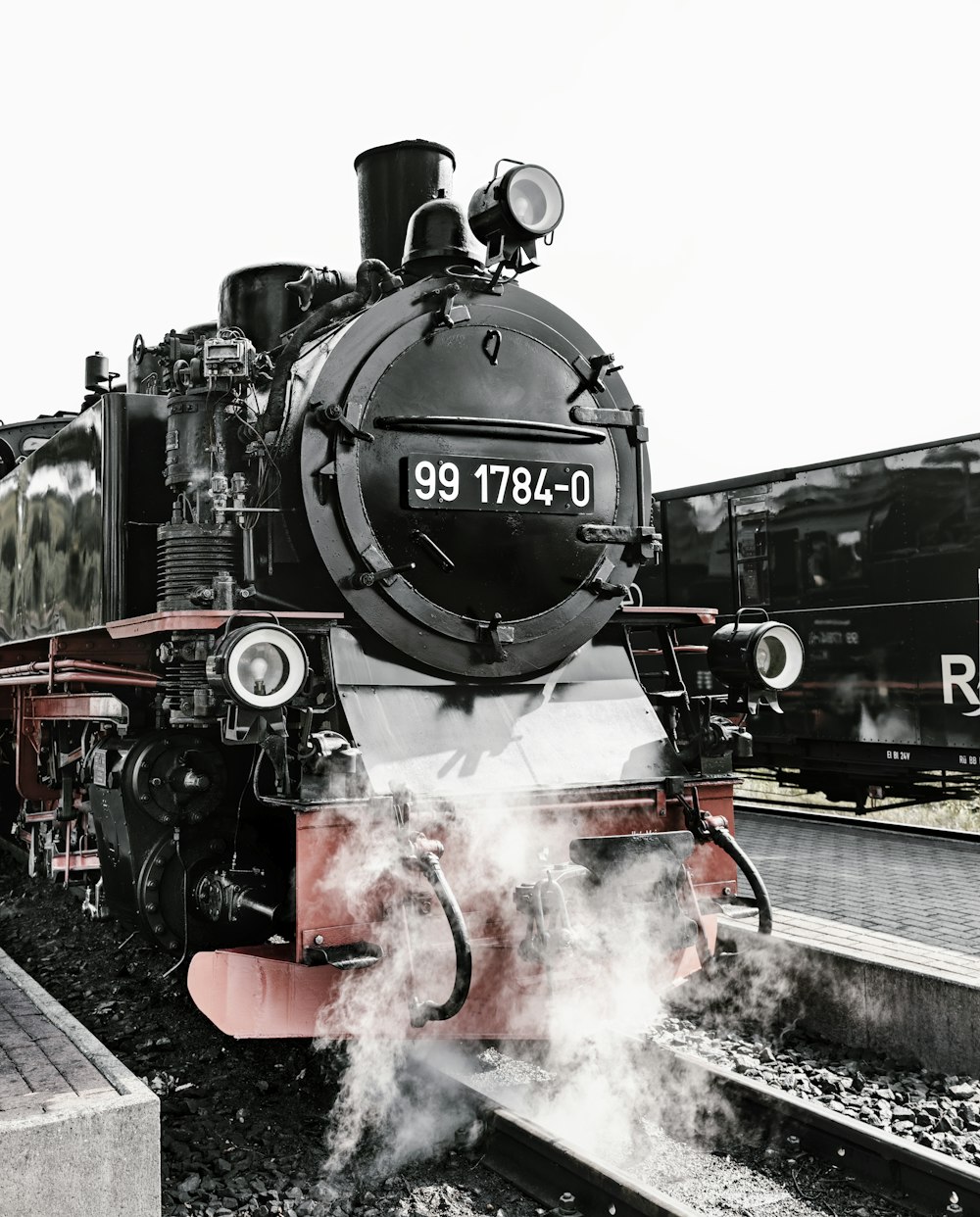 Tren de locomotoras de vapor negro