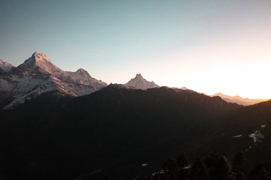 silhoette of mountain scenery in Annapurna Nepal