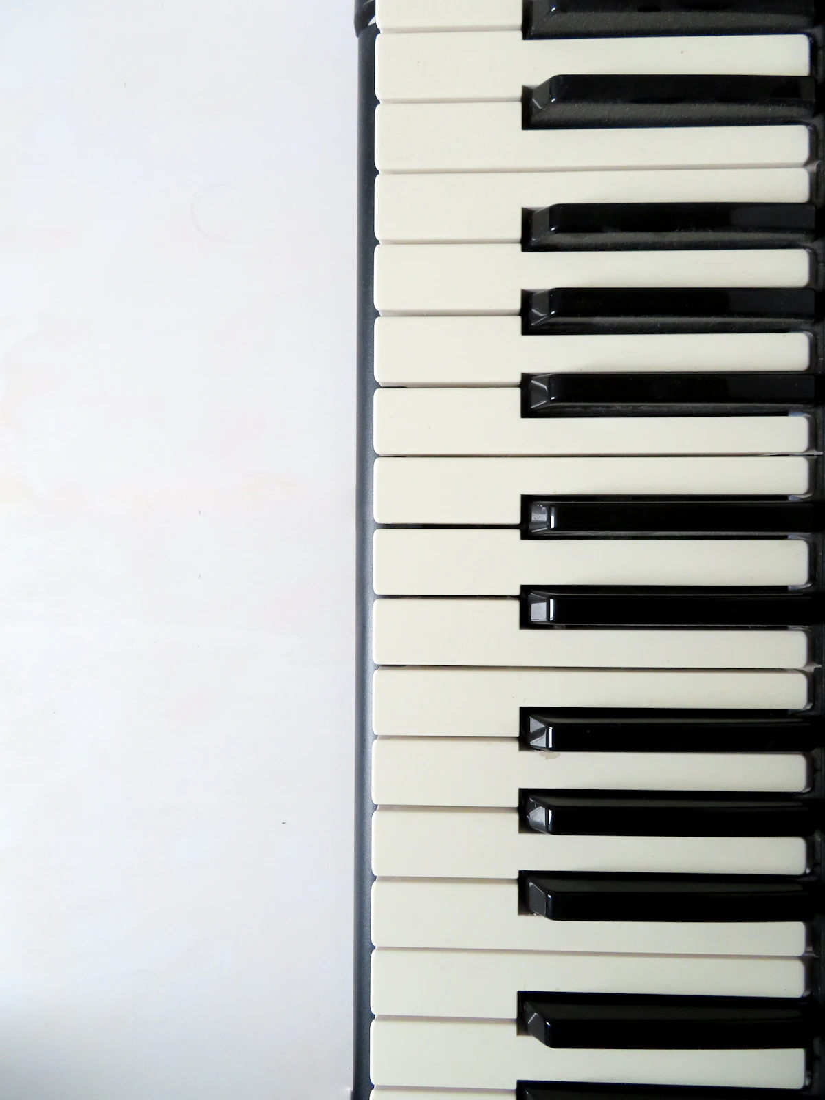 Complete Music Reading Trainer vs StaffReader (2026)