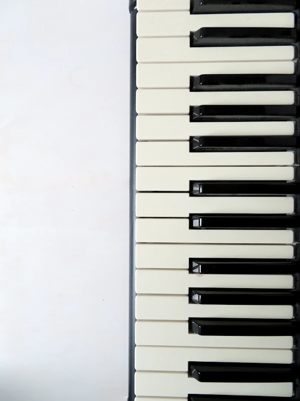 Complete Music Reading Trainer vs StaffReader (2026)