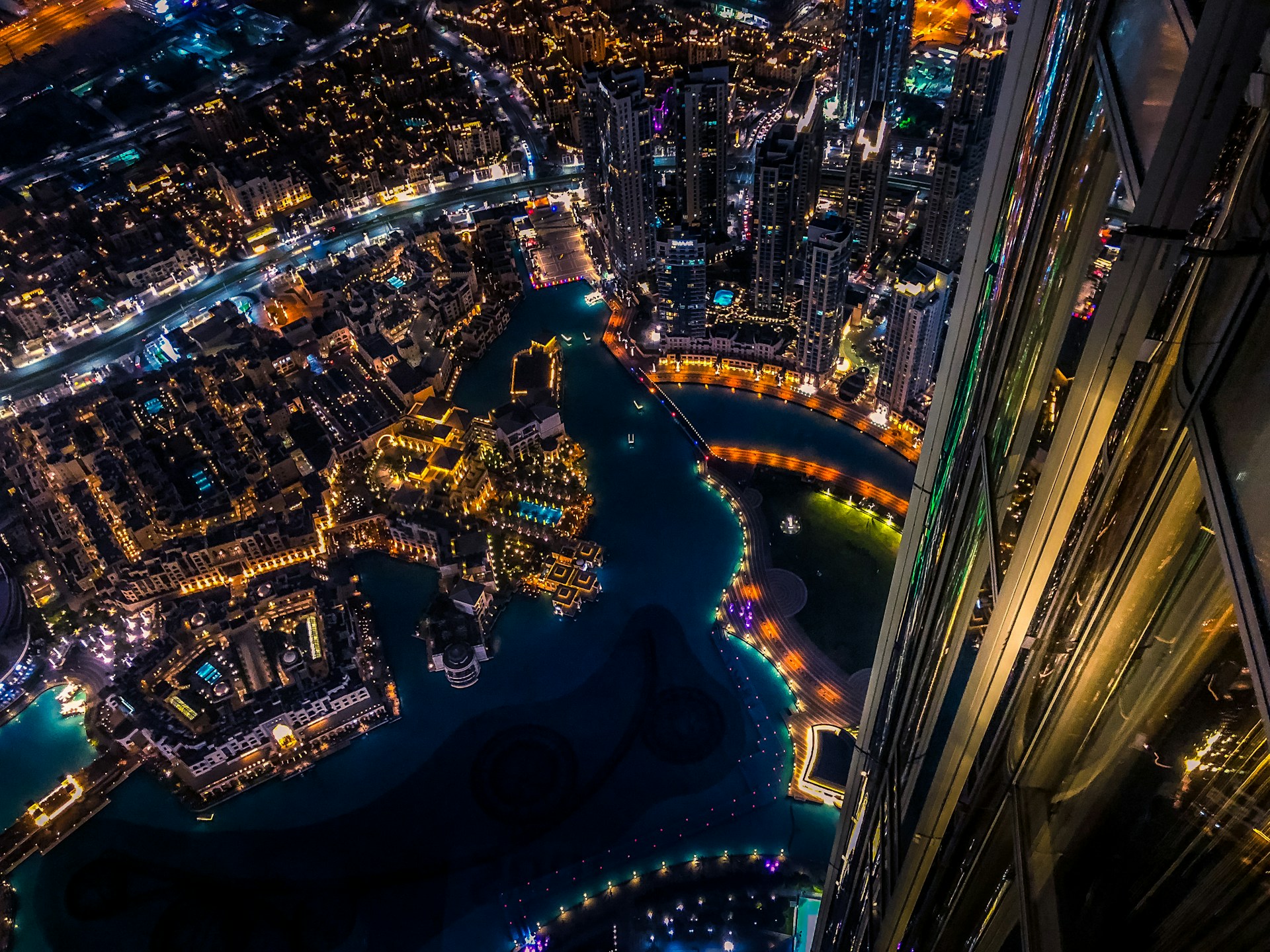 bird's-eye view photography of city during nighttime