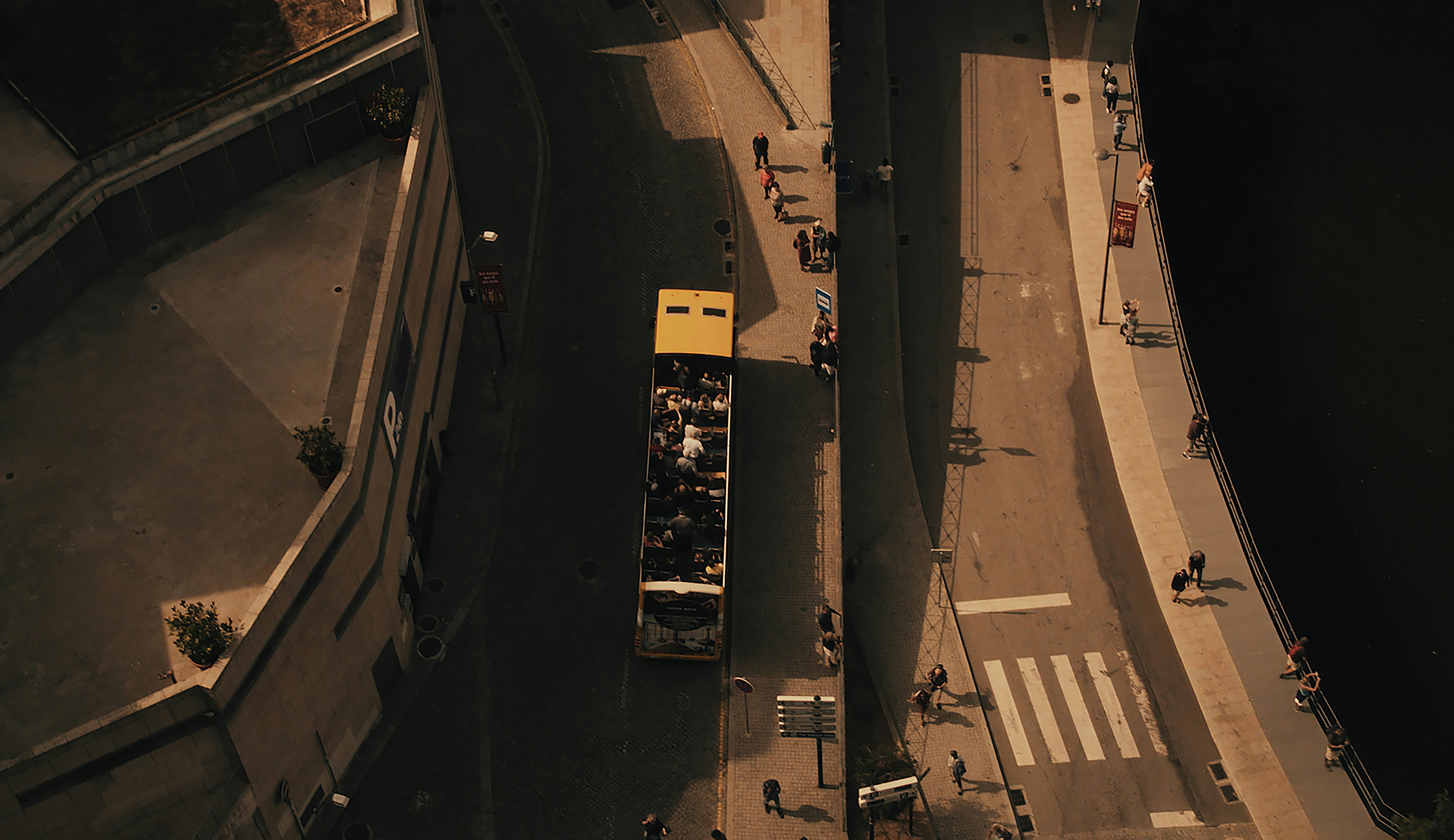 Photo by vladmarisescu