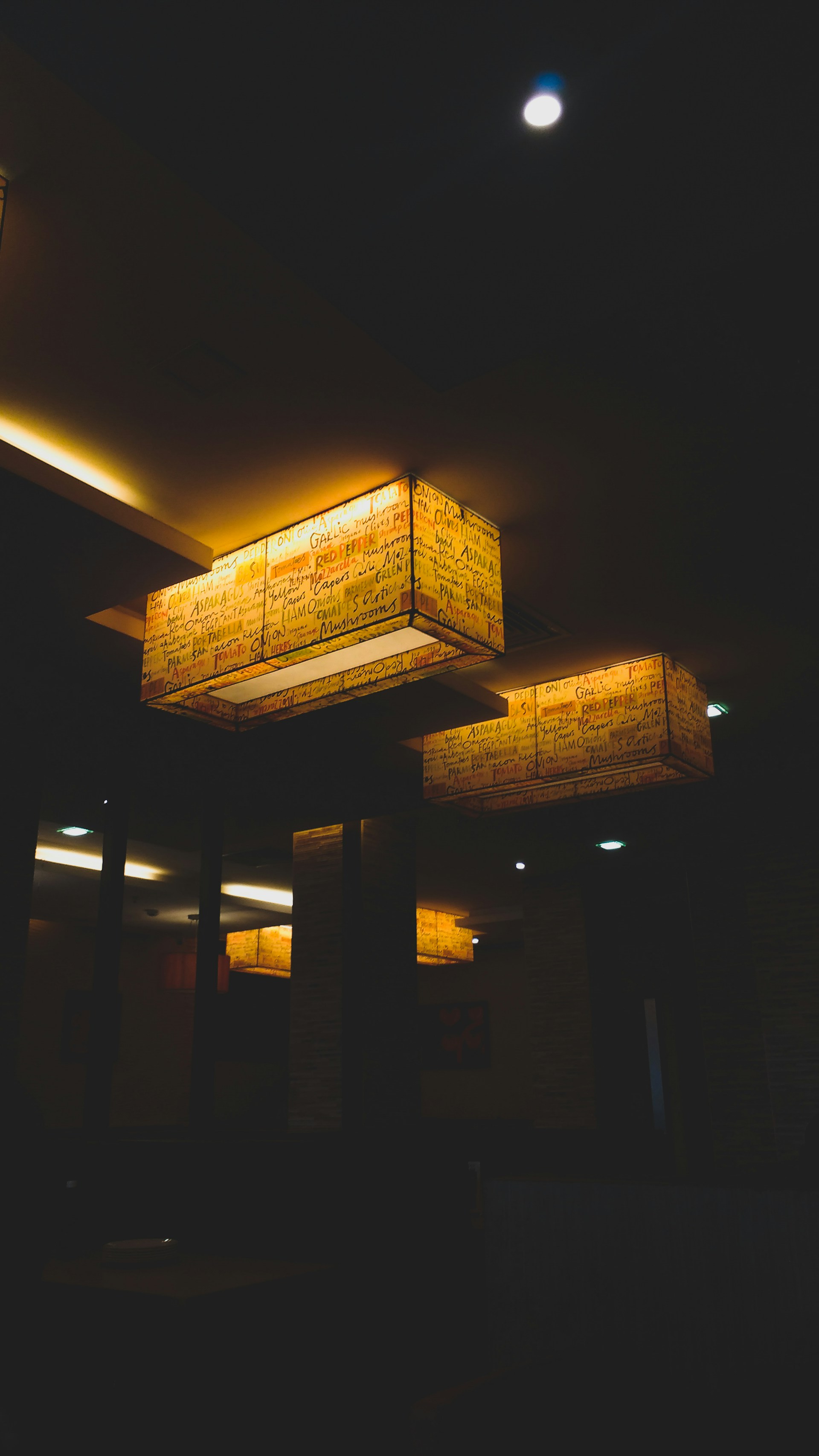 gray computer monitor