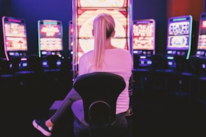 vertical touch screens for betting machine in casino