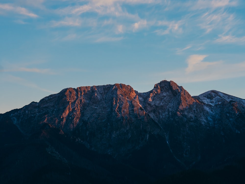 mountain under blue sky