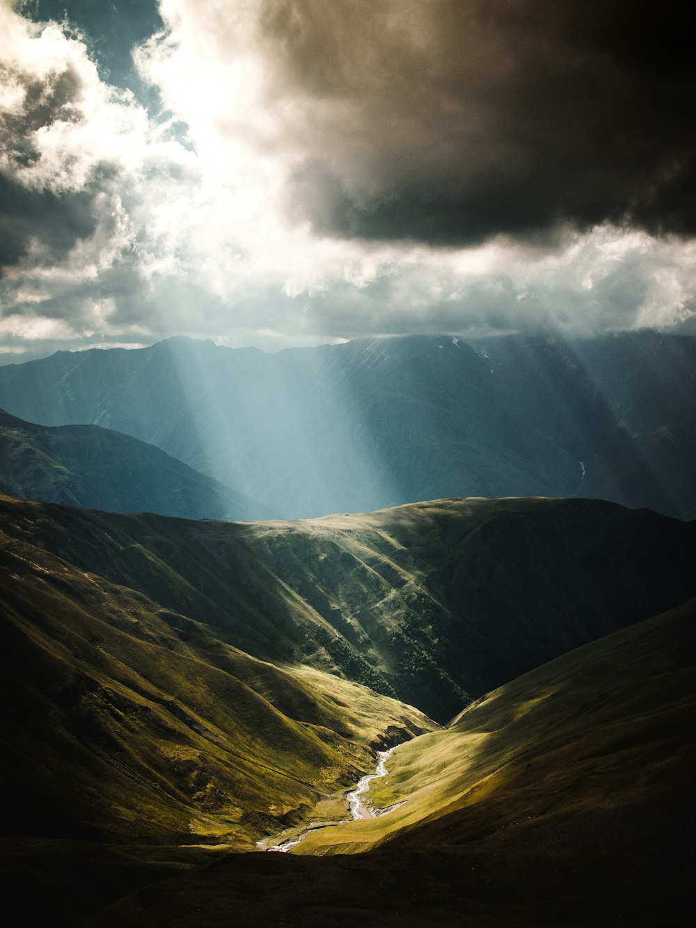 Weiße Wolken und blauer Himmel Fotografie