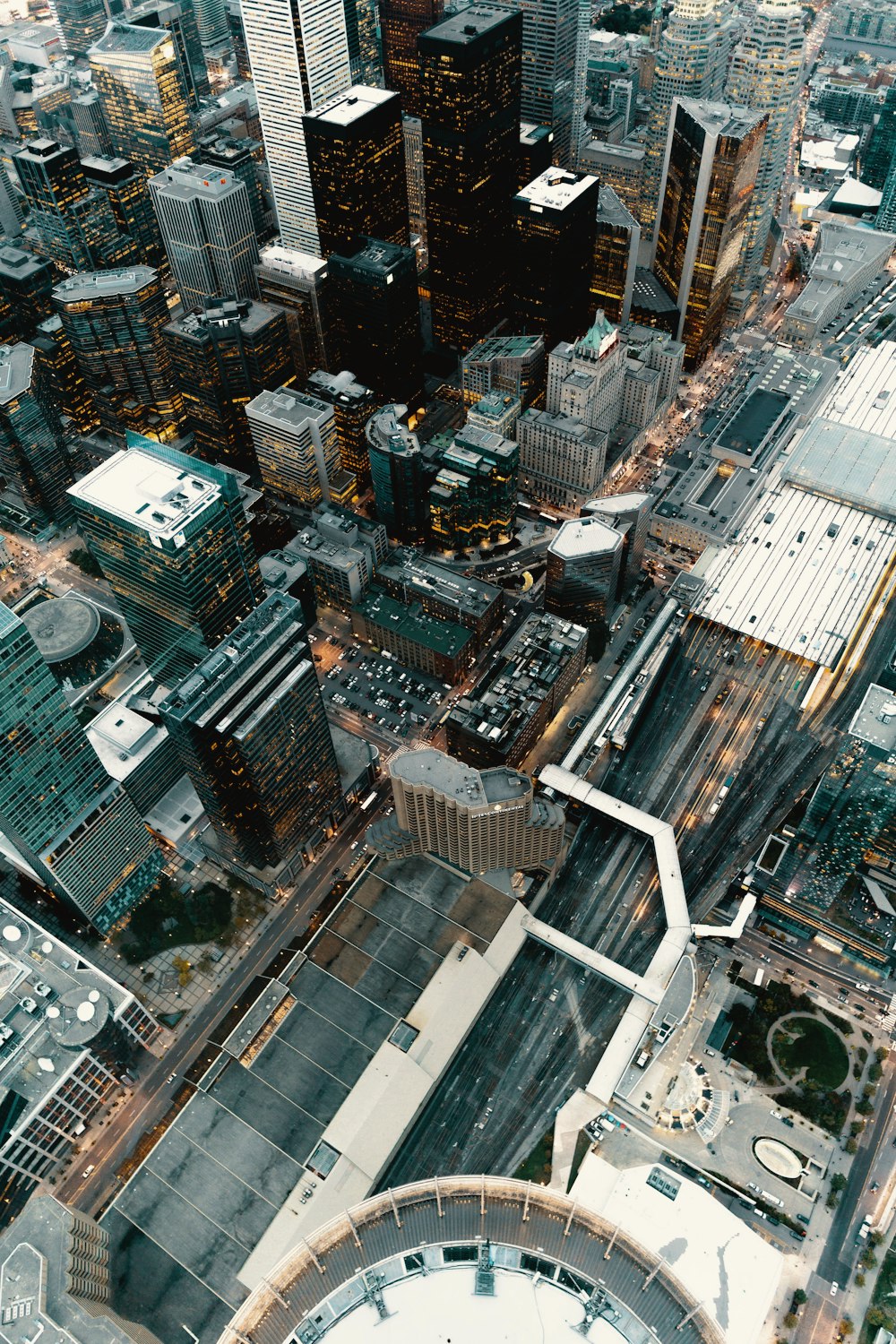 aerial photography of high-rise buildings during daytime