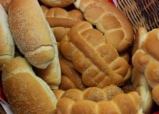 breads on brown basket