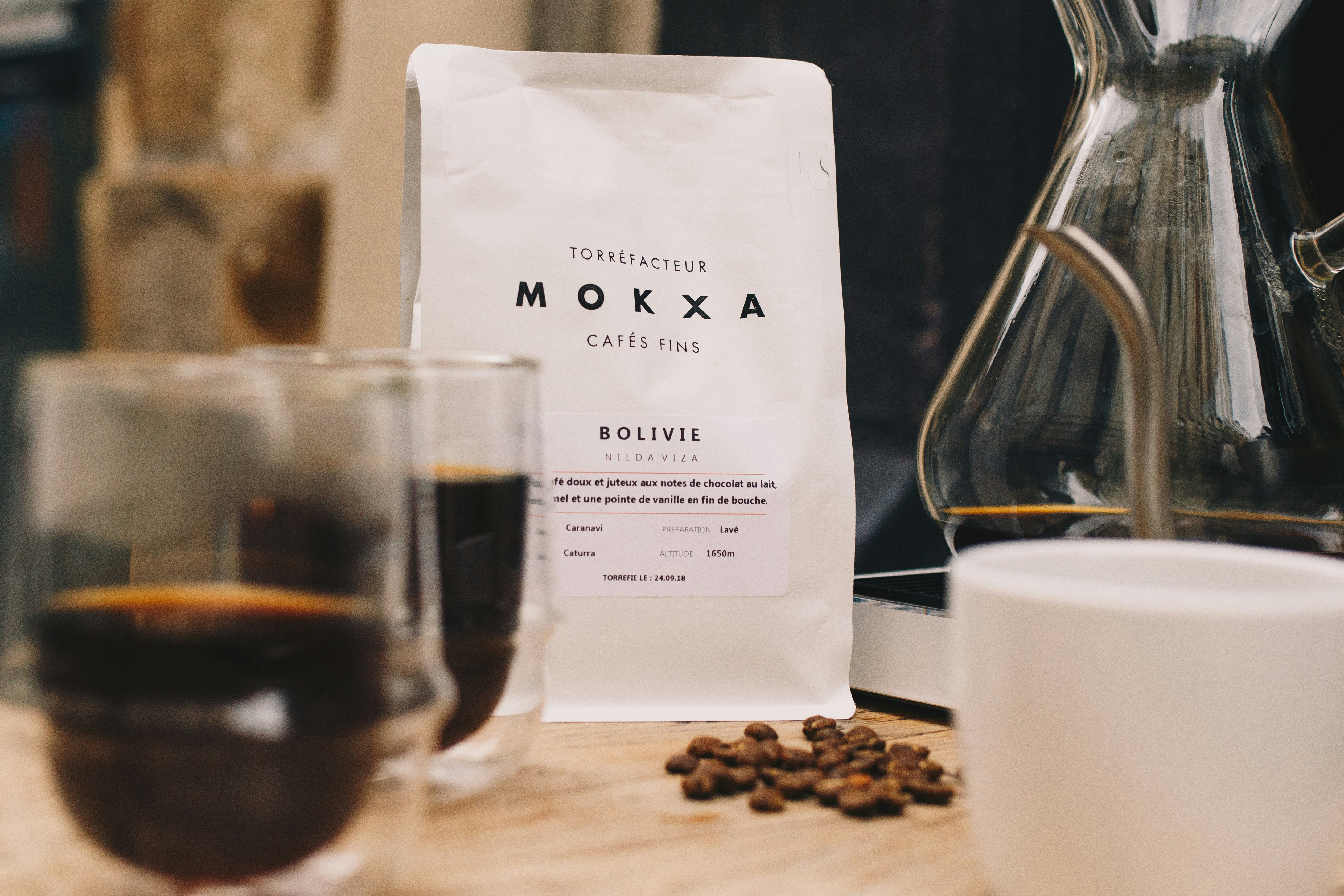 selective focus photography of Mokxa Cafes Fins pack