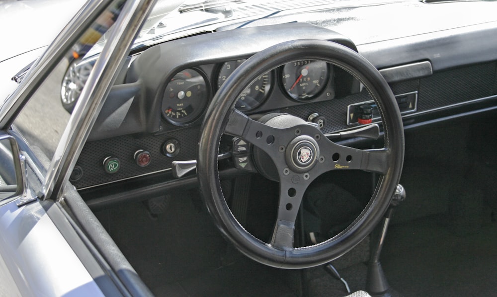 black steering wheel