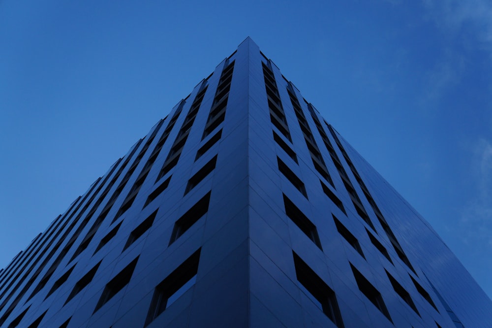 grey high-rise building