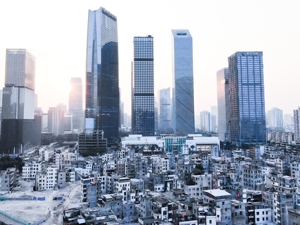 landscape photo of a city skyline