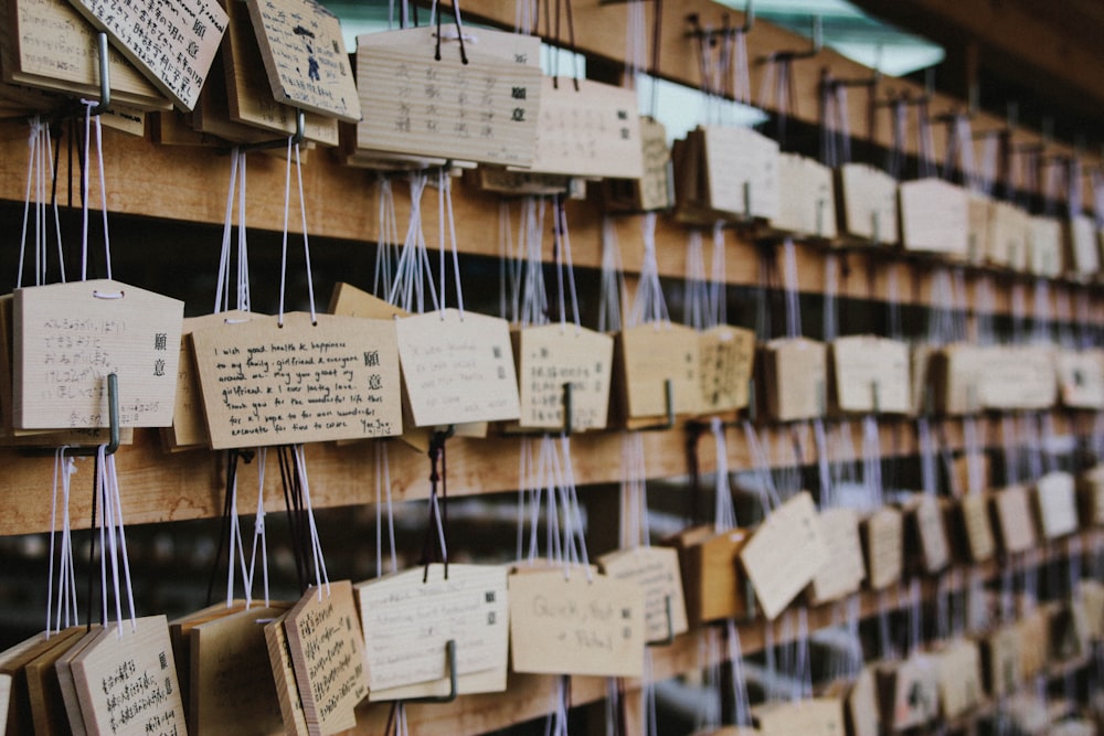 assorted-color hanging tags