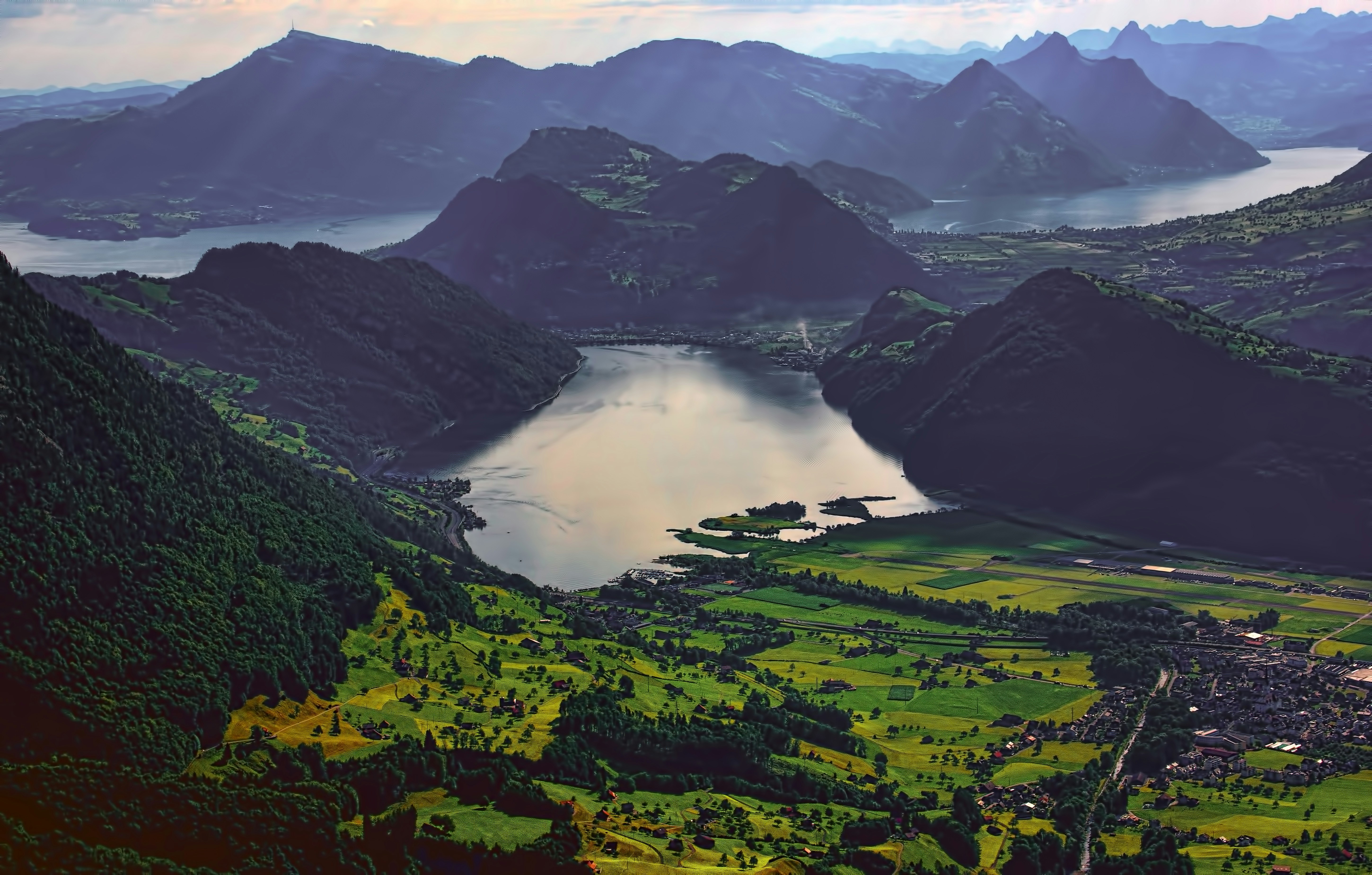 Photo by rgaleriacom