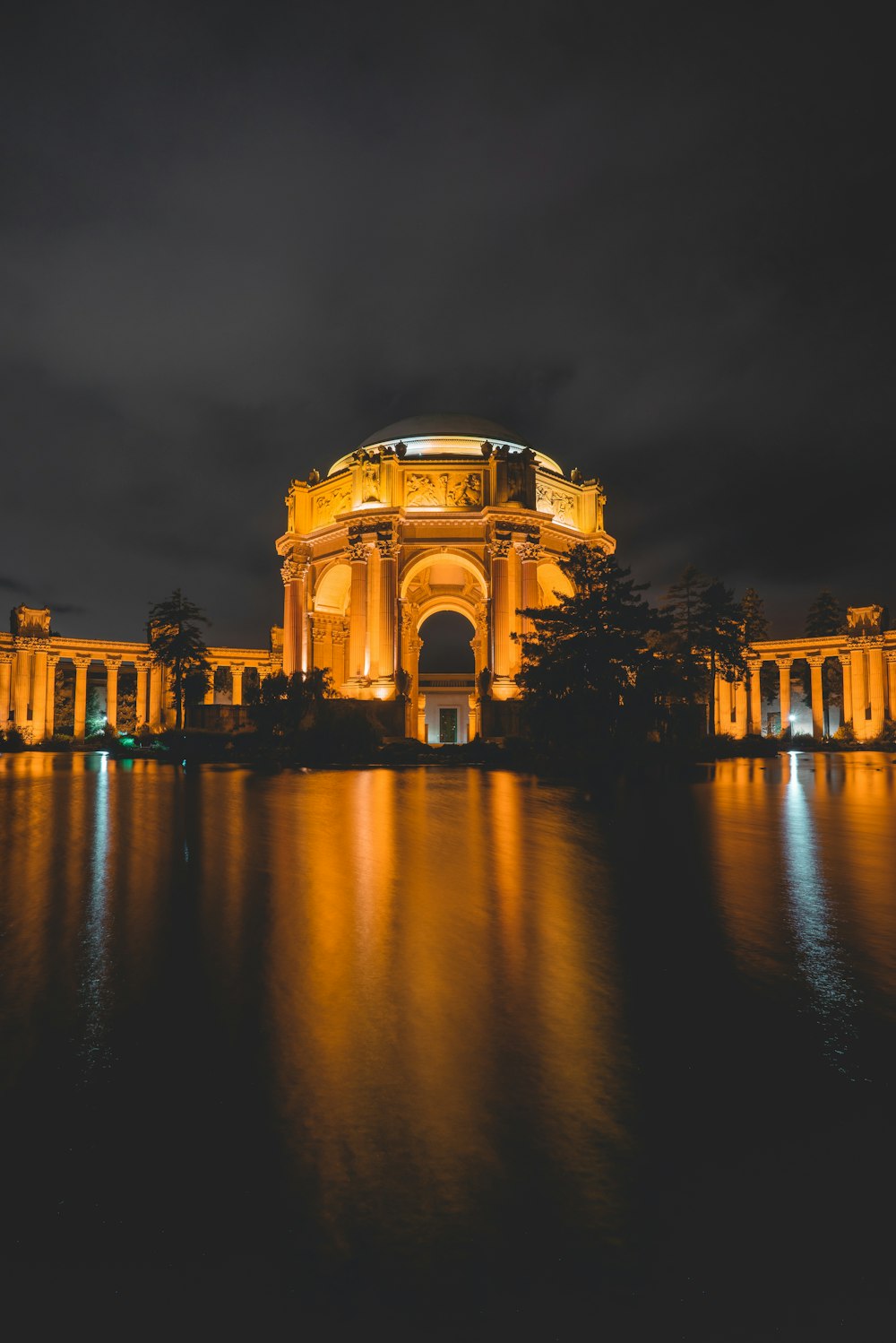 Palace of Fine Arts during night time