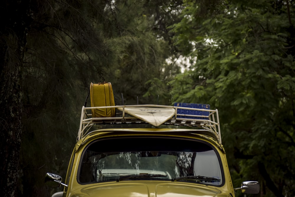 yellow Volkswagen Beetle car