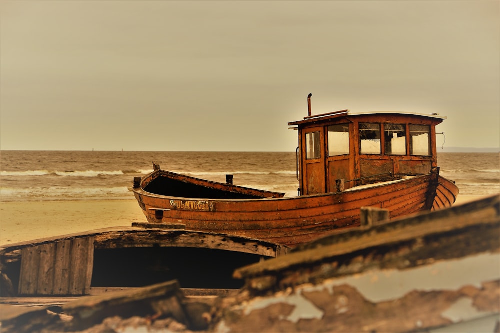 brown fishing boat