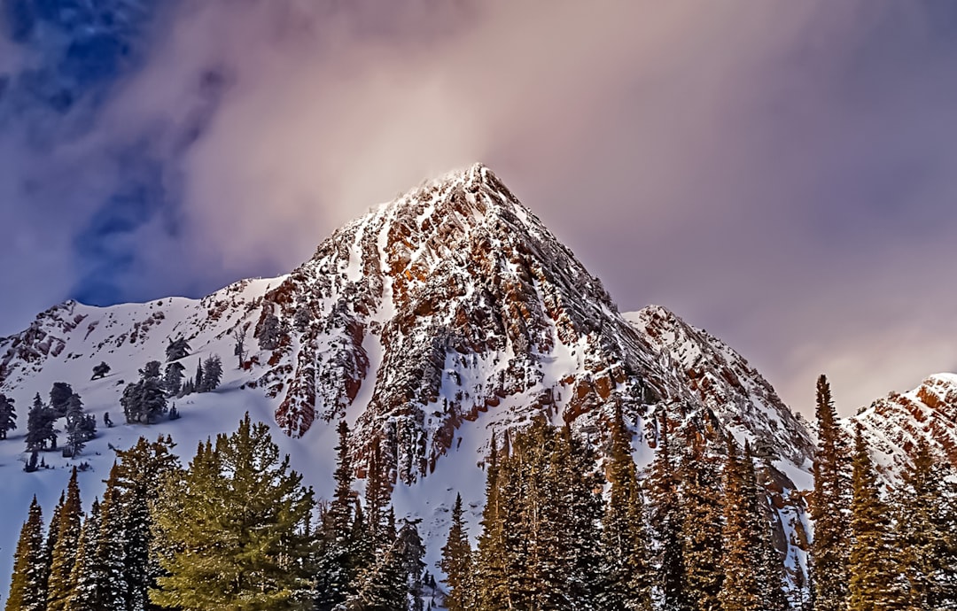 travelers stories about Mountain range in Snowbasin Resort, United States