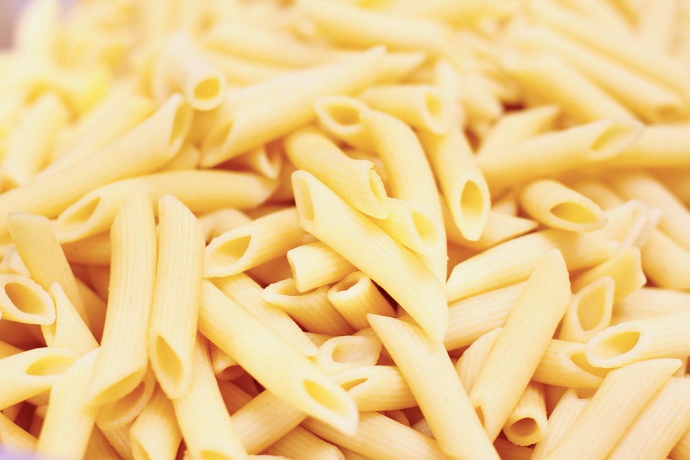 close-up photography of penne pasta