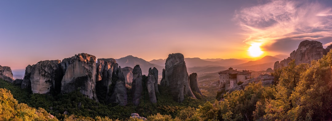 gray rock mountains