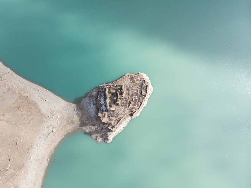 Vista a volo d'uccello sull'isola