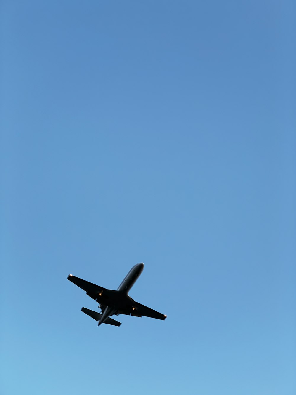 black jet plane