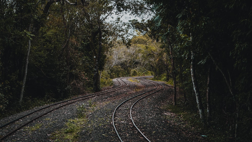 empty train rails