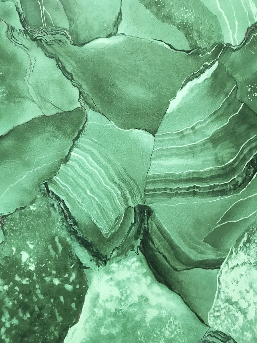 Green onyx stone detail