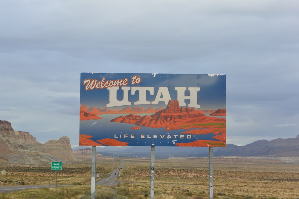 Welcome to Utah signage