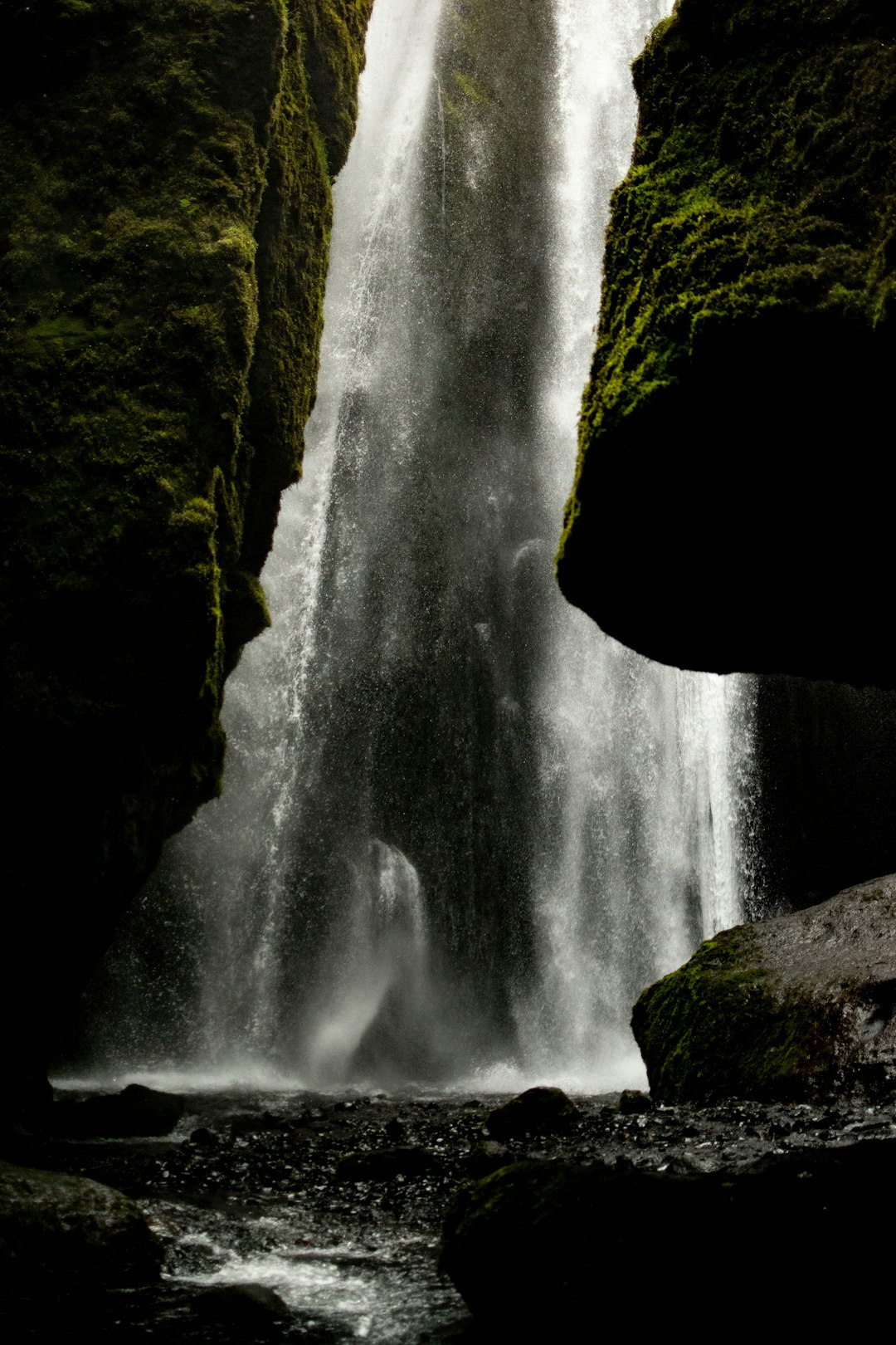 Waterfall photo spot Gljúfrabúi Skógafoss