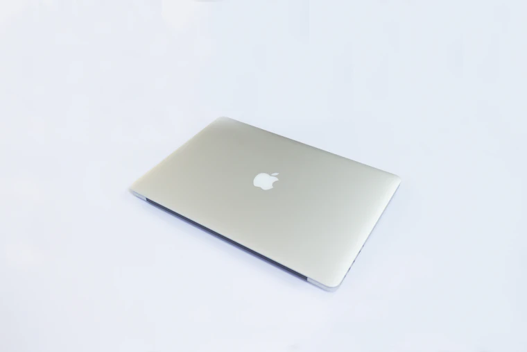 MacBook Pro Retina de 2012 - mais um obsoleto para a conta...
