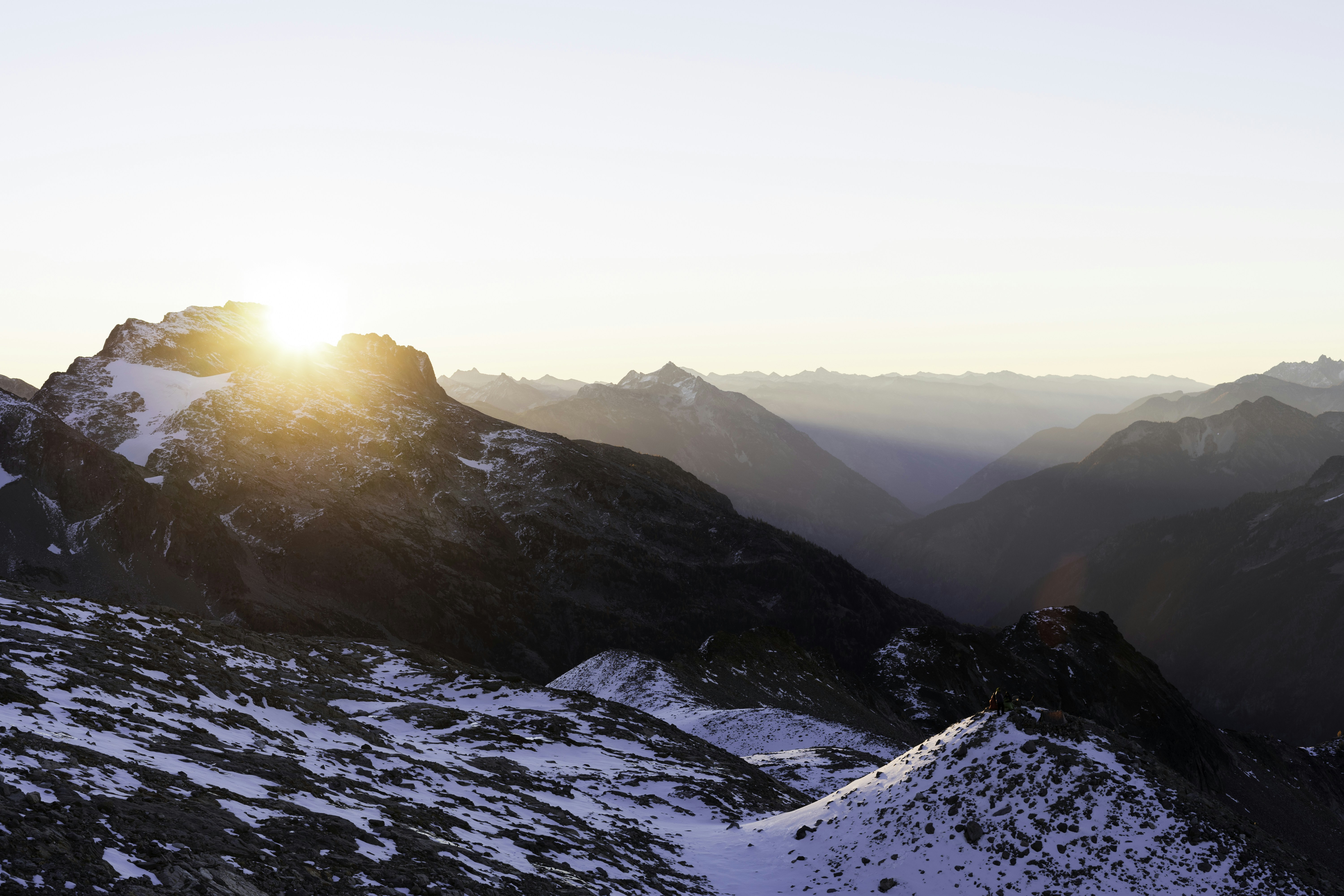 Photo by atanasmalamov