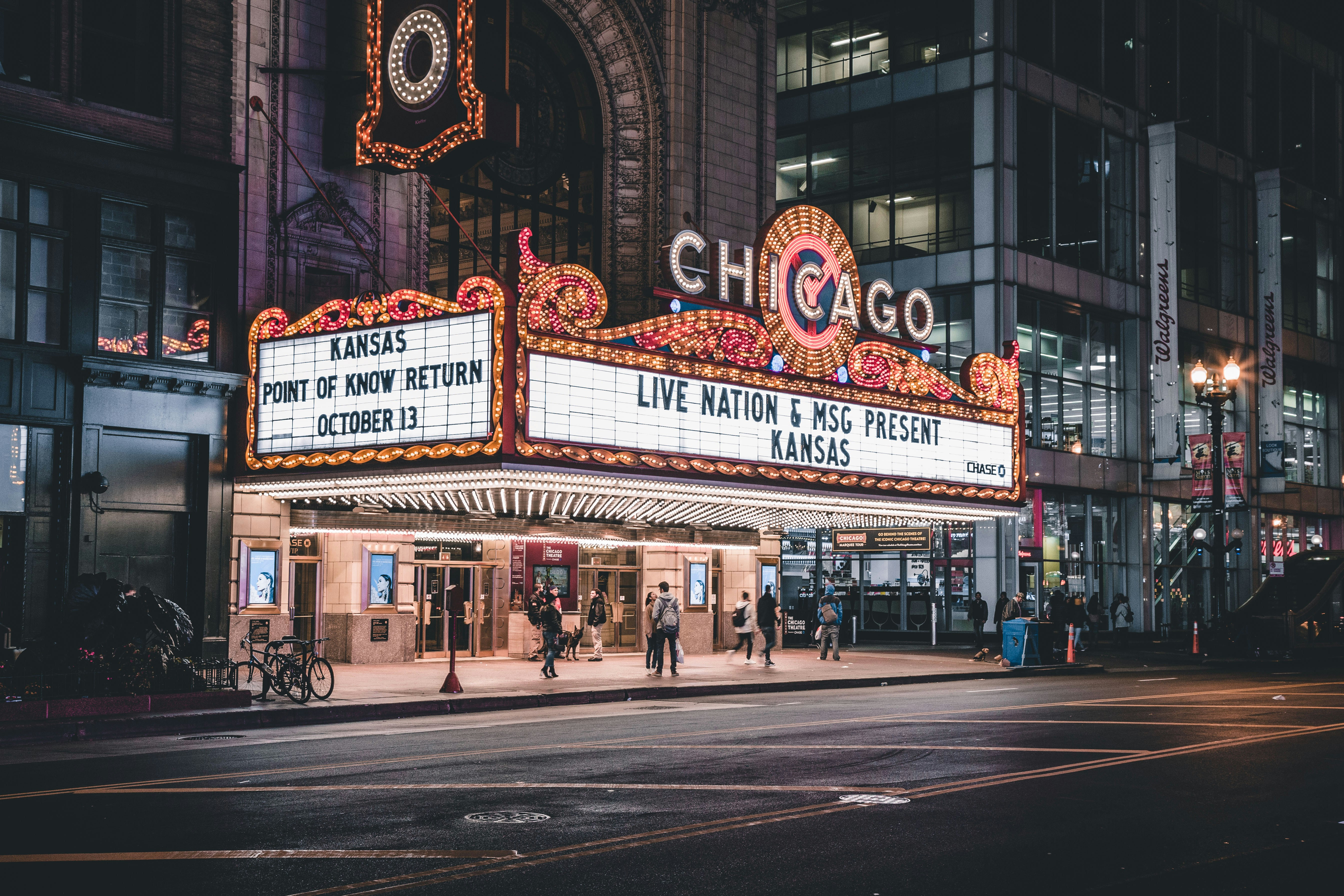 ticket booth area on the Chicago Riverwalk - riverwalk boat rides