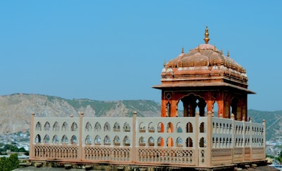 Exterior view of Kachchhi Bhavan Girnar nestled near the foothills of Girnar Parvat.
