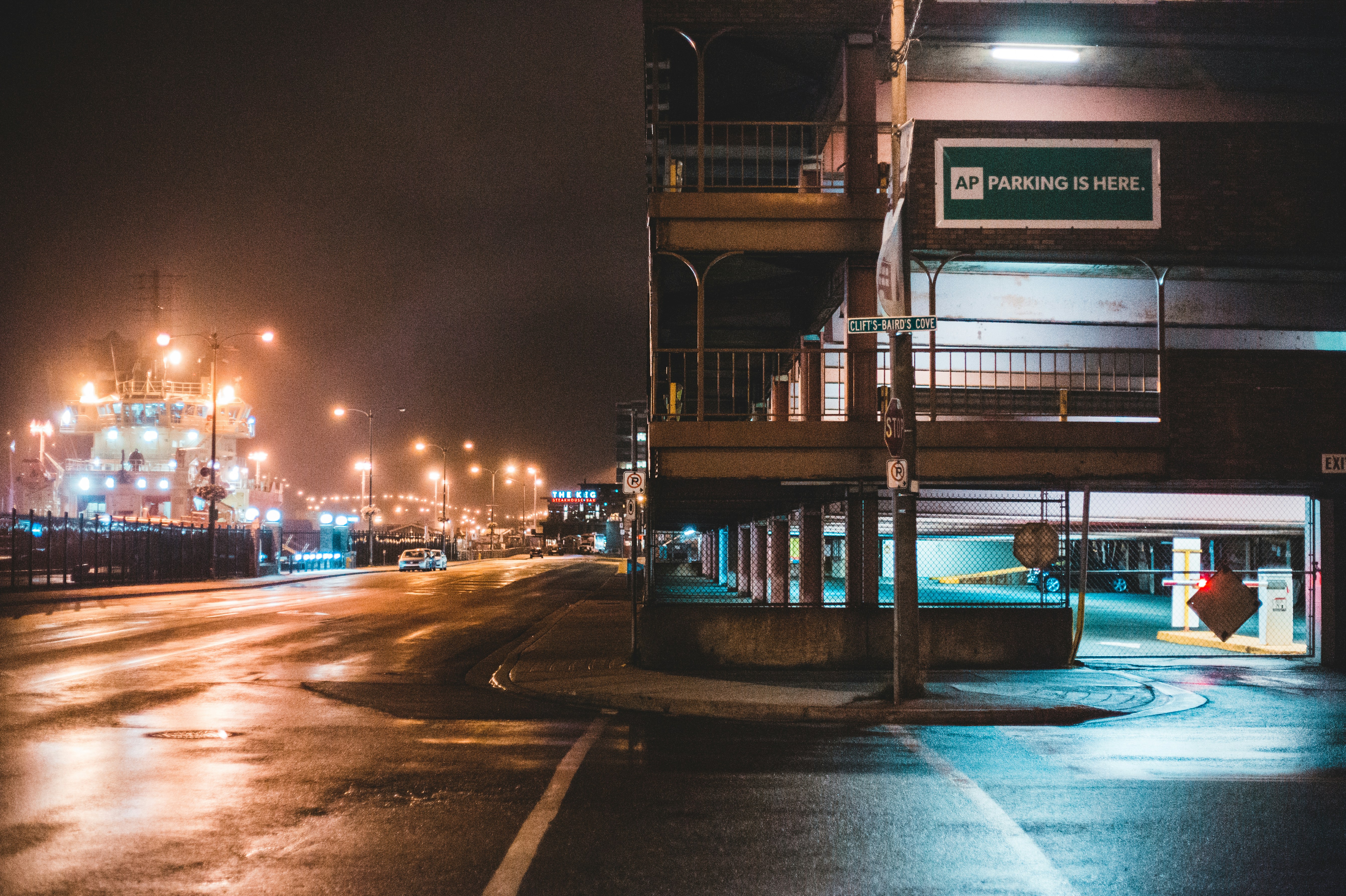 Photo by introspectivedsgn