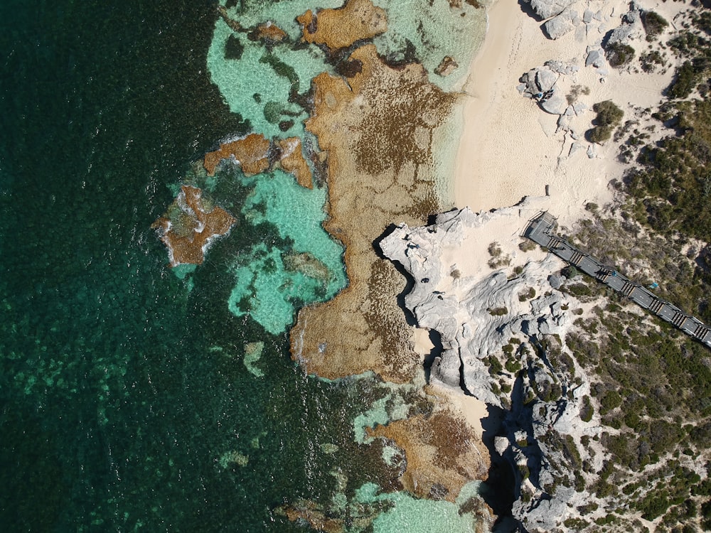 Vue aérienne du bord de mer