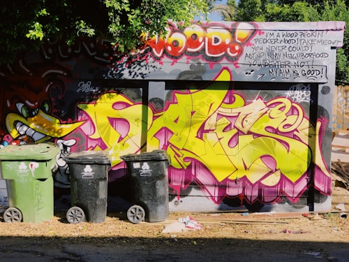 Photo 1539983747429 Ee40cfc9e3cb?q=85&w=500&h=500&fit=crop