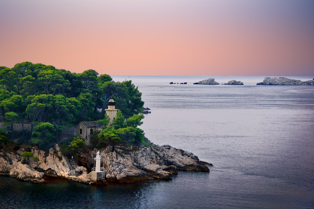 travelers stories about Shore in Dubrovnik, Croatia