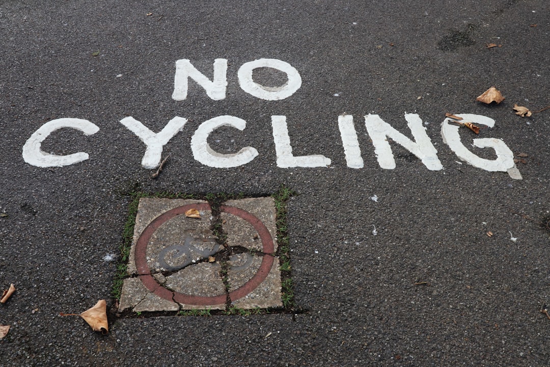 no cycling signage