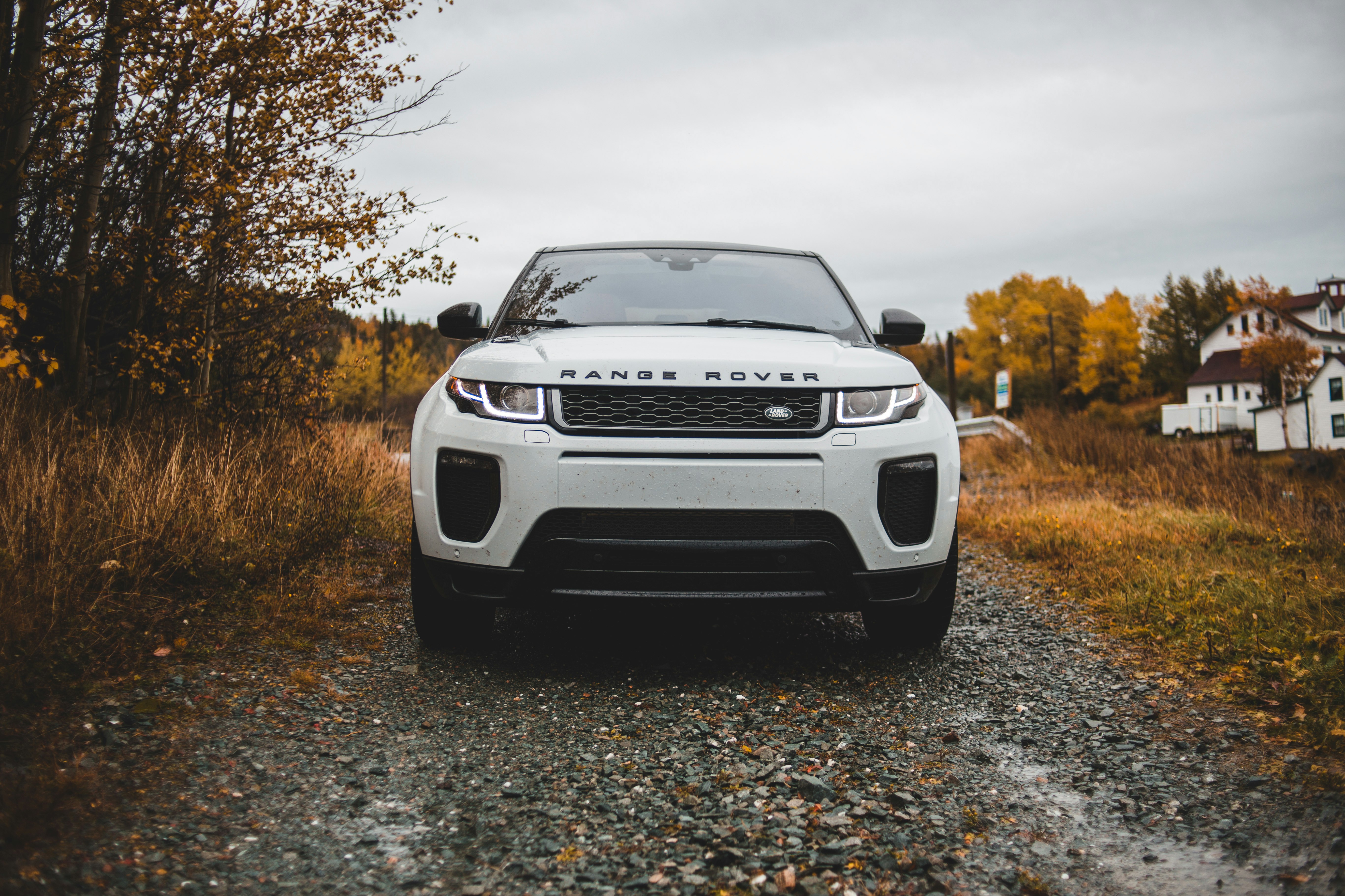 white Range Rover