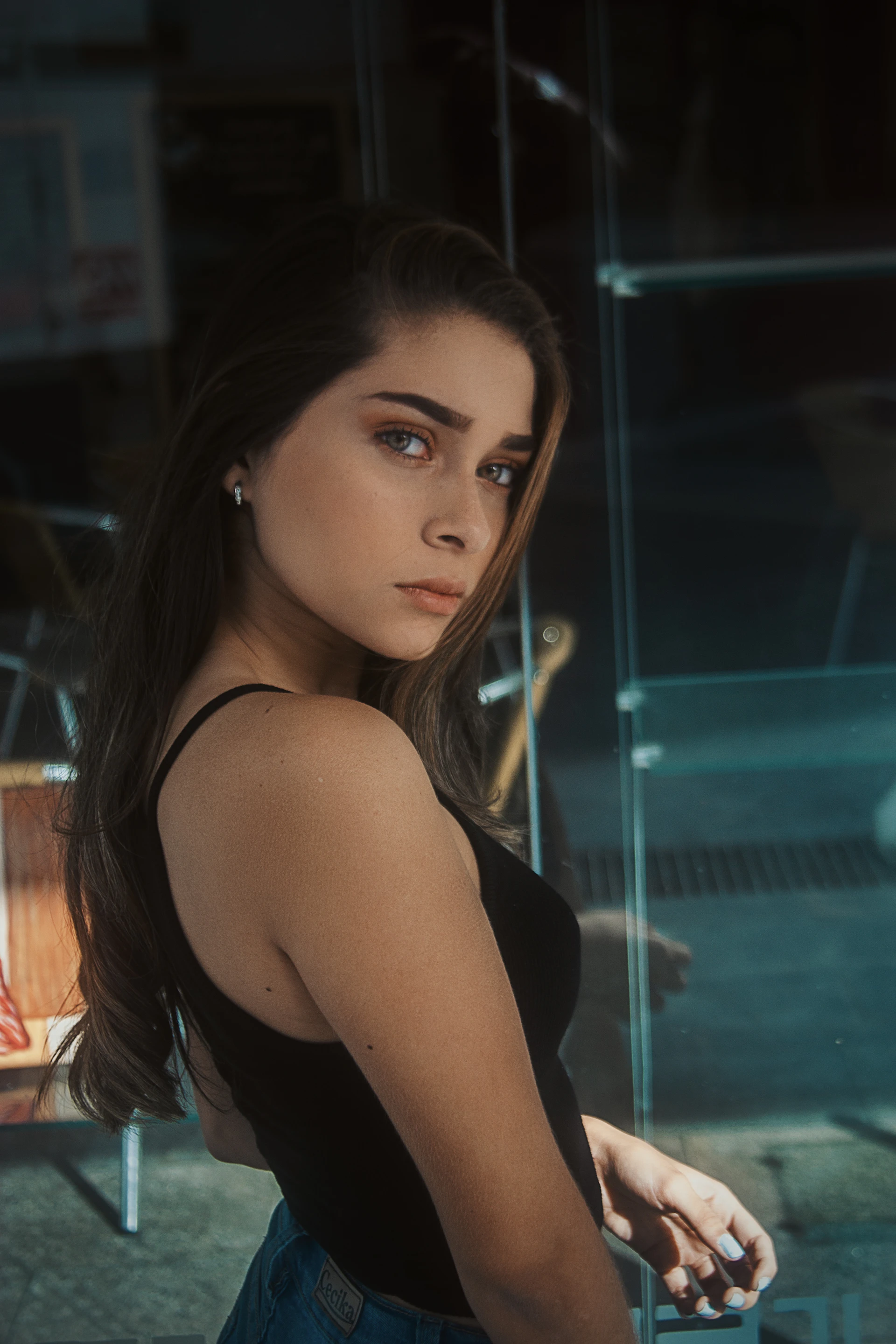 Vista panorámica de las Cataratas del Iguazú desde el lado argentino con arcoíris