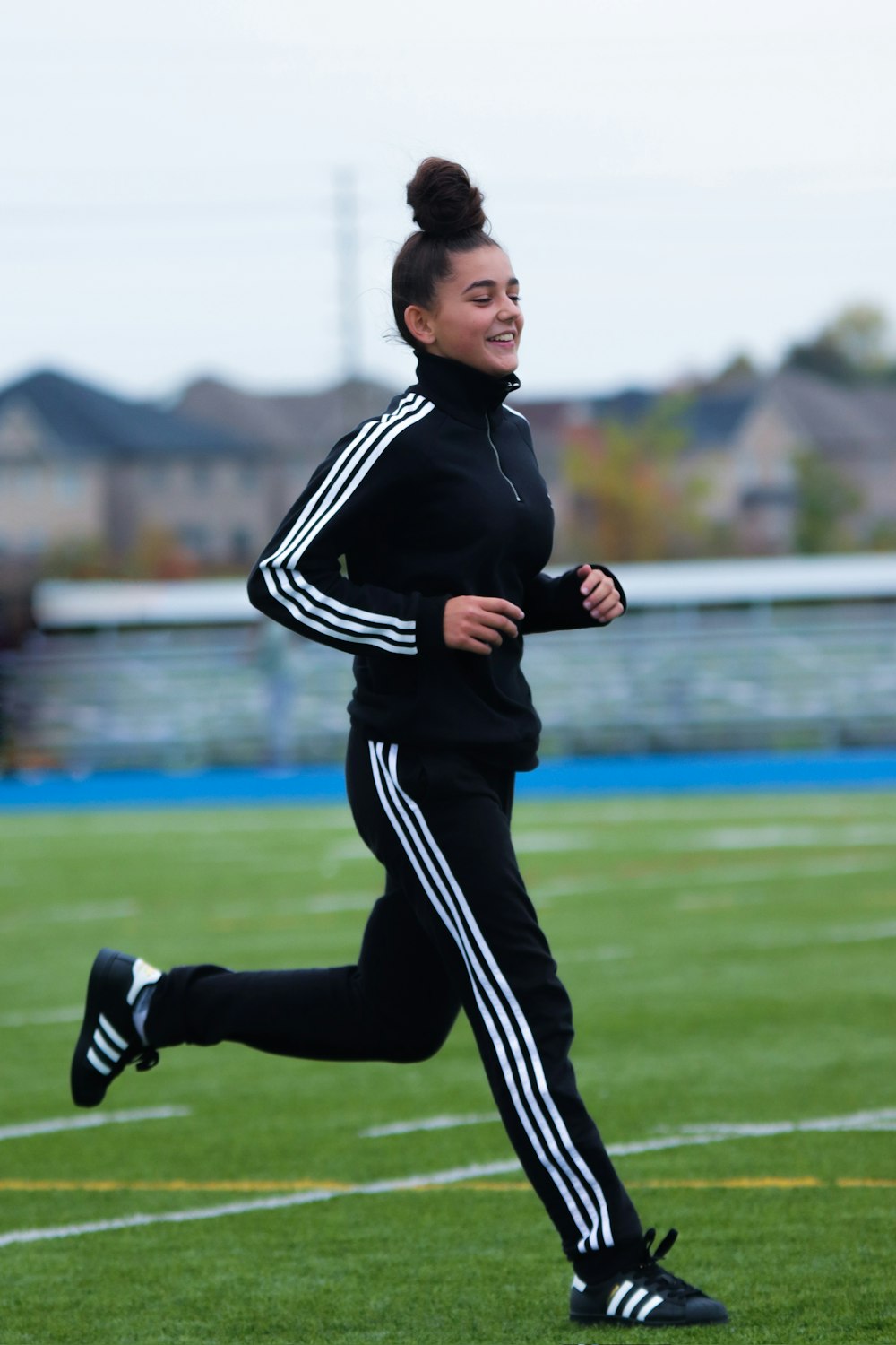 running girl during daytime