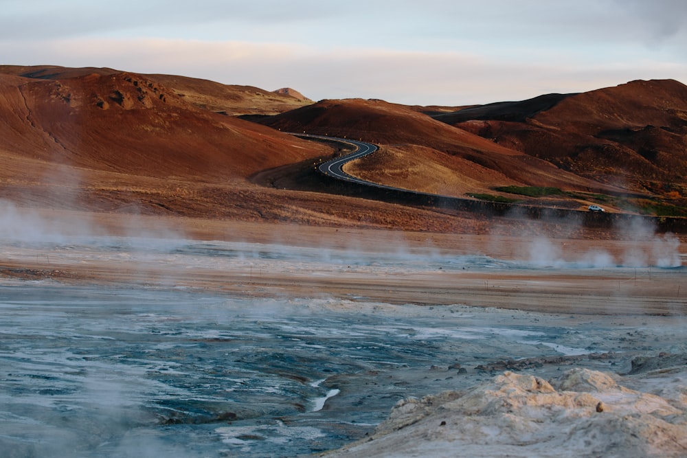 Vista de un lugar desierto marrón