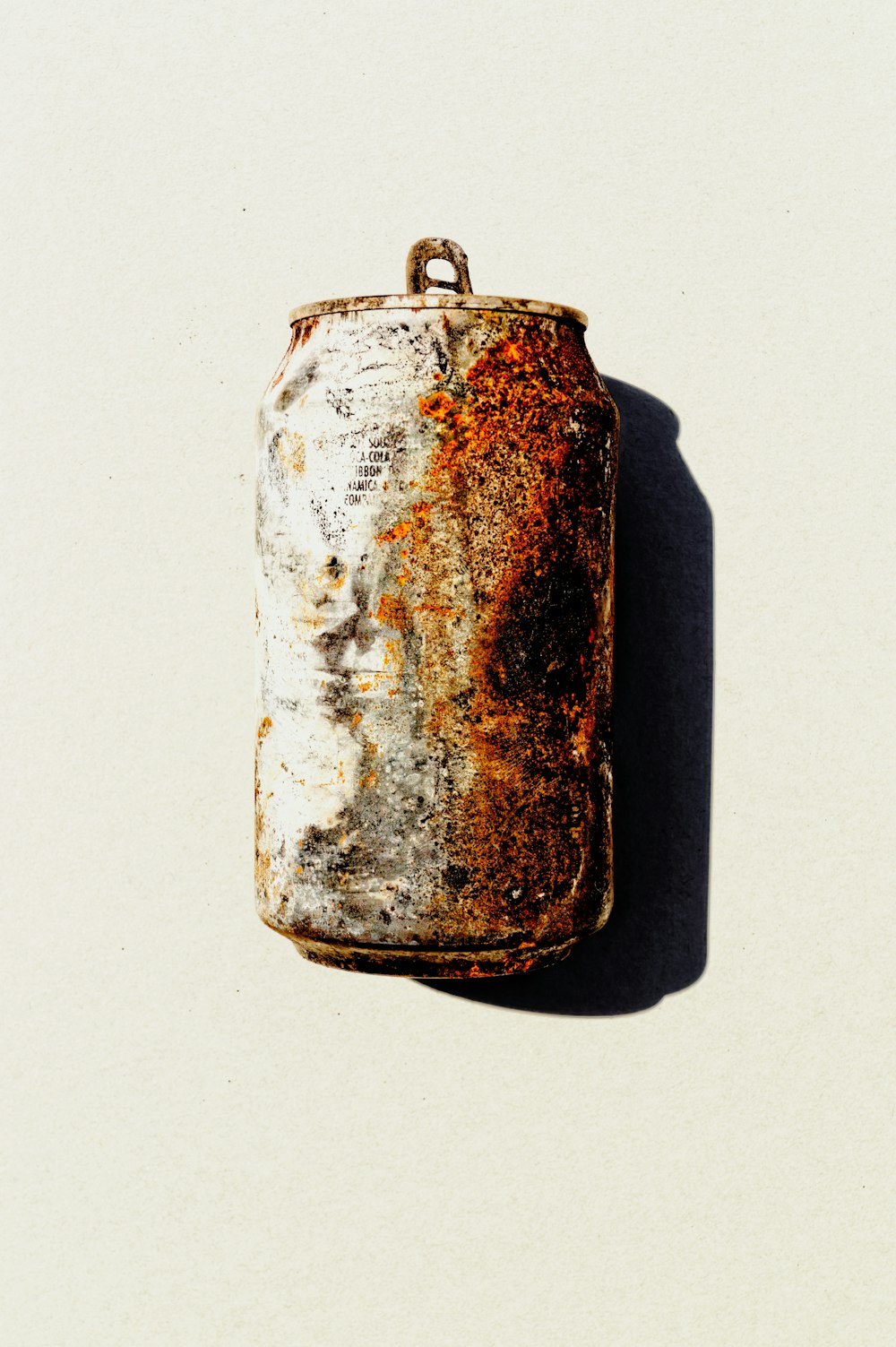 rusty tin can